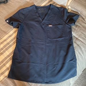 Figs one pocket scrub top